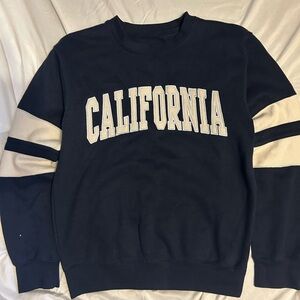 California Men's Black and Cream Crewneck Sweater